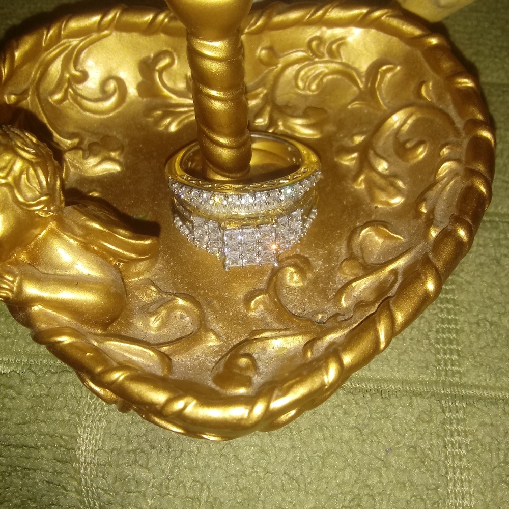 Beautiful CZ AAA RING